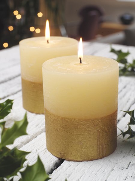  --m_christmas_inspiritus_half_dipped_pillars.jpg